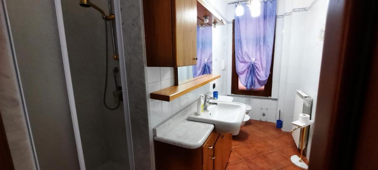 Appartamento comodo per Lerici e 5 Terre Piano di Follo Esterno foto